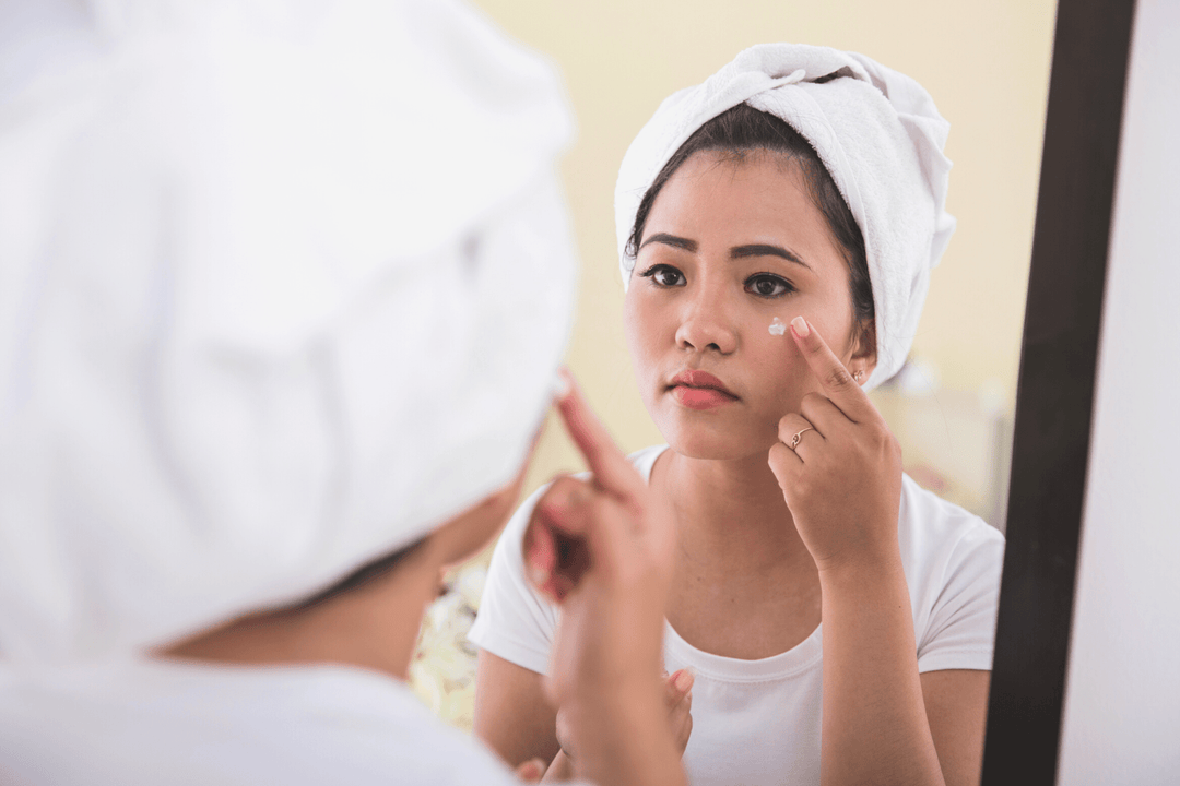 Why All Teens Should Use a Daily Moisturizer (Not Just Girls!)